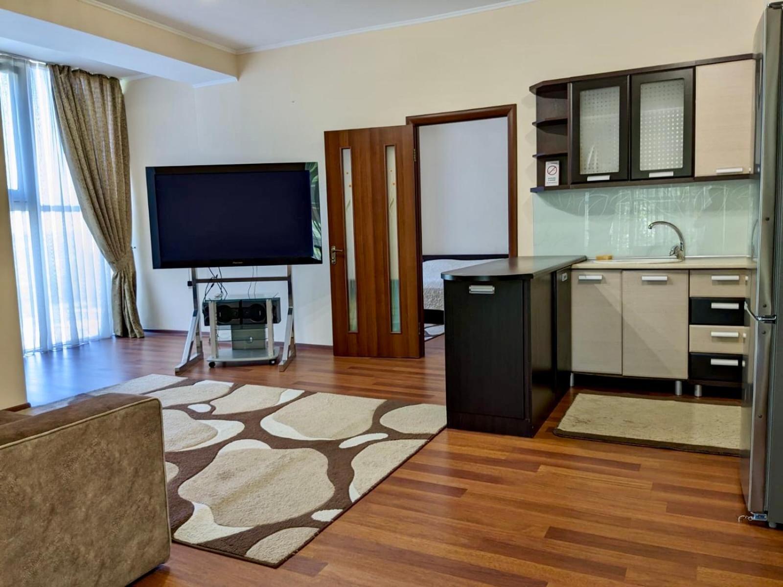 Helen Hotel Mykolaiv Room photo