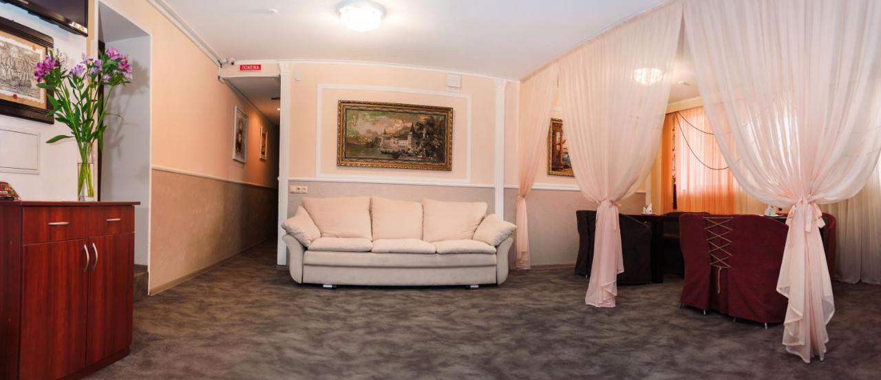Helen Hotel Mykolaiv Exterior photo